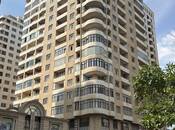 Продаётся 2-комн. новостройка 114 м², м. Элмляр Академиясы, photo 1 from 8