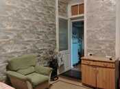 Satılır 2 otaqlı köhnə tikili 59 m², Sahil m., photo 2 from 8