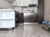 Satılır 3 otaqlı köhnə tikili 80 m², İnşaatçılar m., photo 5 from 8