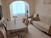Satılır 2 otaqlı köhnə tikili 67 m², 8-ci mikrorayon q., photo 4 from 8