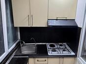 Продаётся 2-комн. вторичка 31 м², м. Иншаатчылар, photo 6 from 8