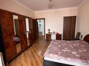 Продаётся 2-комн. вторичка 65 м², м. Элмляр Академиясы, photo 2 from 8