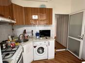 Продаётся 2-комн. вторичка 65 м², м. Элмляр Академиясы, photo 6 from 8
