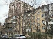 Satılır 3 otaqlı köhnə tikili 70 m², 8-ci mikrorayon q., photo 1 from 8
