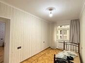 Satılır 3 otaqlı köhnə tikili 95 m², Elmlər Akademiyası m., photo 3 from 8