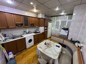 Продаётся 2-комн. вторичка 70 м², м. Азадлыг проспекти, photo 3 from 8