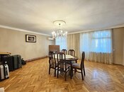Satılır 3 otaqlı köhnə tikili 90 m², İnşaatçılar m., photo 2 from 8