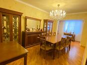 Satılır 4 otaqlı köhnə tikili 105 m², Nəsimi m., photo 1 from 8