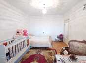 Продаётся 2-комн. вторичка 40 м², м. Нефтчиляр, photo 2 from 8