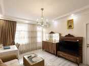 Satılır 4 otaqlı köhnə tikili 110 m², Nizami r., photo 1 from 8