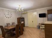 Продаётся 4-комн. вторичка 80 м², м. Элмляр Академиясы, photo 1 from 8