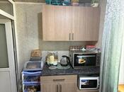 Продаётся 3-комн. вторичка 70 м², м. Нефтчиляр, photo 3 from 8