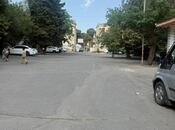 Satılır 3 otaqlı köhnə tikili 70 m², Bakıxanov q., photo 1 from 8