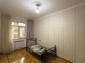 Satılır 3 otaqlı köhnə tikili 95 m², Elmlər Akademiyası m., photo 3 from 8