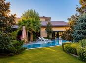 Satılır 6 otaqlı həyət evi/bağ evi 450 m², Bilgəh q., photo 1 from 6