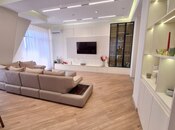 Продаётся 4-комн. новостройка 180 м², м. 28 мая, photo 1 from 8