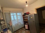 Satılır 4 otaqlı köhnə tikili 110 m², İnşaatçılar m., photo 7 from 8