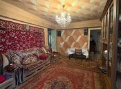 Satılır 4 otaqlı köhnə tikili 110 m², İnşaatçılar m., photo 1 from 8