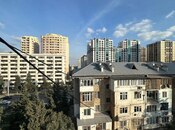 Продаётся 3-комн. вторичка 48 м², м. Иншаатчылар, photo 4 from 8