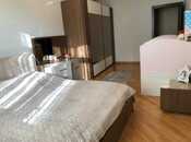 Сдаётся 3-комн. новостройка 134 м², м. Кара Караев, photo 1 from 8