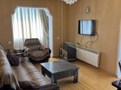 Продаётся 3-комн. вторичка 80 м², м. Халглар Достлугу, photo 1 from 8