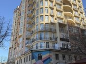 Satılır 4 otaqlı yeni tikili 185 m², Azadlıq Prospekti m., photo 1 from 8