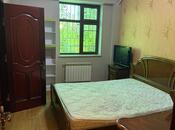 Сдаётся 4-комн. вторичка 100 м², м. Гянджлик, photo 1 from 8