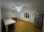 Satılır 3 otaqlı köhnə tikili 85 m², Qara Qarayev m., photo 1 from 8