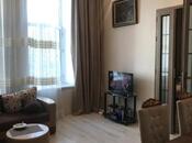 Satılır 3 otaqlı köhnə tikili 100 m², Sahil m., photo 2 from 8