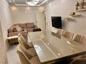 Satılır 3 otaqlı köhnə tikili 90 m², Qaraçuxur q., photo 2 from 8