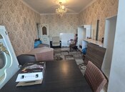 Продаётся 3-комн. вторичка 70 м², м. Ази Асланов, photo 4 from 8
