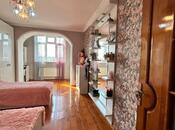 Satılır 3 otaqlı köhnə tikili 90 m², Həzi Aslanov m., photo 2 from 8