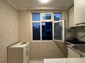 Satılır 2 otaqlı köhnə tikili 30 m², İnşaatçılar m., photo 4 from 5
