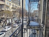 Продаётся 3-комн. вторичка 75 м², м. 28 мая, photo 1 from 8