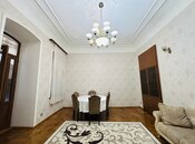 Сдаётся 3-комн. вторичка 120 м², м. Ичеришехер, photo 1 from 8