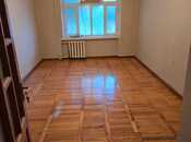 Satılır 3 otaqlı köhnə tikili 60 m², Neftçilər m., photo 1 from 8