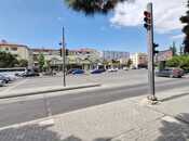 Satılır 3 otaqlı köhnə tikili 70 m², Qara Qarayev m., photo 2 from 8