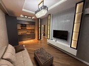 Продаётся 2-комн. новостройка 55 м², м. Кара Караев, photo 1 from 8