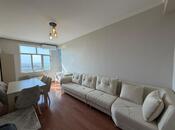 Продаётся 2-комн. новостройка 60 м², м. Кара Караев, photo 1 from 8