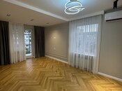 Satılır 2 otaqlı köhnə tikili 45 m², Elmlər Akademiyası m., photo 2 from 8