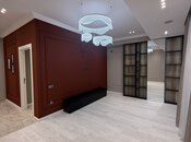 Продаётся 2-комн. новостройка 77 м², м. Кара Караев, photo 1 from 8