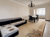 Продаётся 4-комн. вторичка 100 м², Хатаинский р., photo 1 from 8