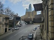 Satılır 4 otaqlı köhnə tikili 145 m², İçəri Şəhər m., photo 1 from 8