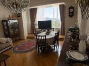 Продаётся 3-комн. вторичка 75 м², м. Элмляр Академиясы, photo 1 from 6