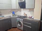 Satılır 3 otaqlı köhnə tikili 85 m², Qara Qarayev m., photo 6 from 8