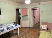 Satılır 3 otaqlı köhnə tikili 68 m², İnşaatçılar m., photo 2 from 8