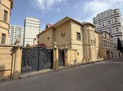 Продаётся 7-комн. дом/дача 400 м², м. 20 января, photo 1 from 8