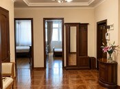 İcarəyə verilir 3 otaqlı yeni tikili 140 m², Nizami m., photo 3 from 8