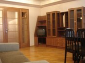 Satılır 4 otaqlı köhnə tikili 96 m², Gənclik m., photo 3 from 8
