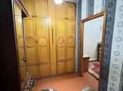 Satılır 2 otaqlı köhnə tikili 67 m², Massiv V q., photo 4 from 8